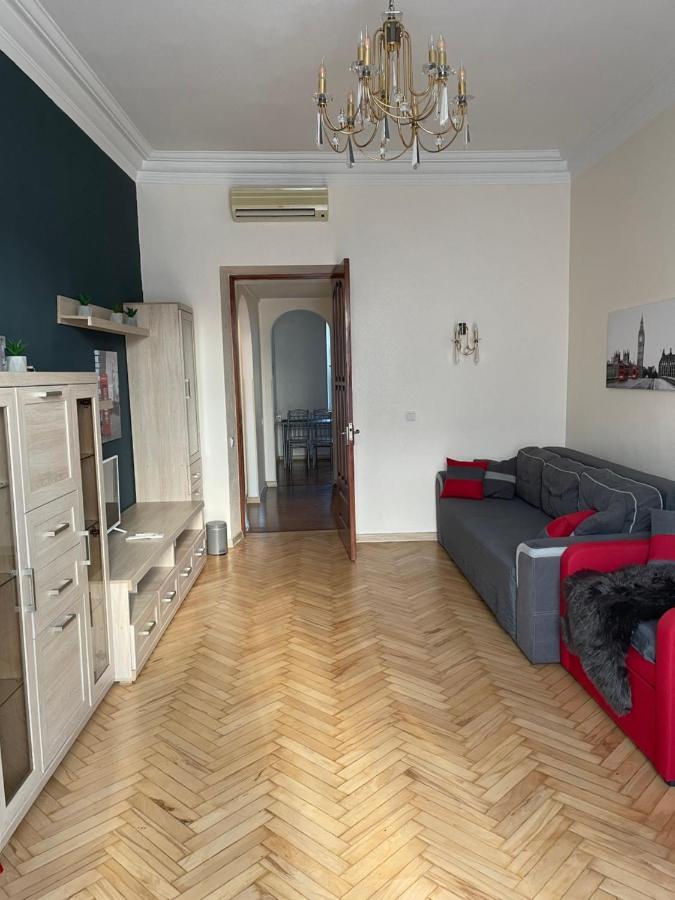 Freddies Apartment Kiev Eksteriør billede